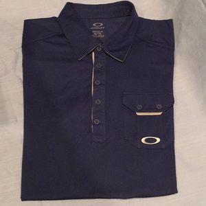 Oakley shirt Sz. XL